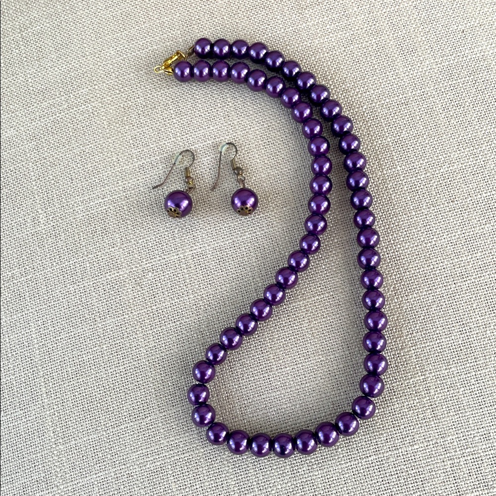 Accessorize Pearl Necklace and Dangling Earring Set